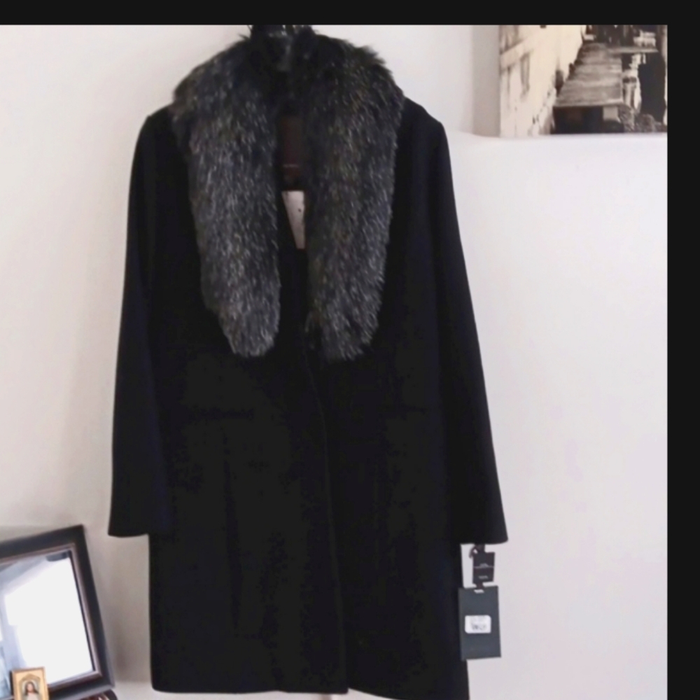 Elegant and classy Vera Wang Luxe Collection Coat